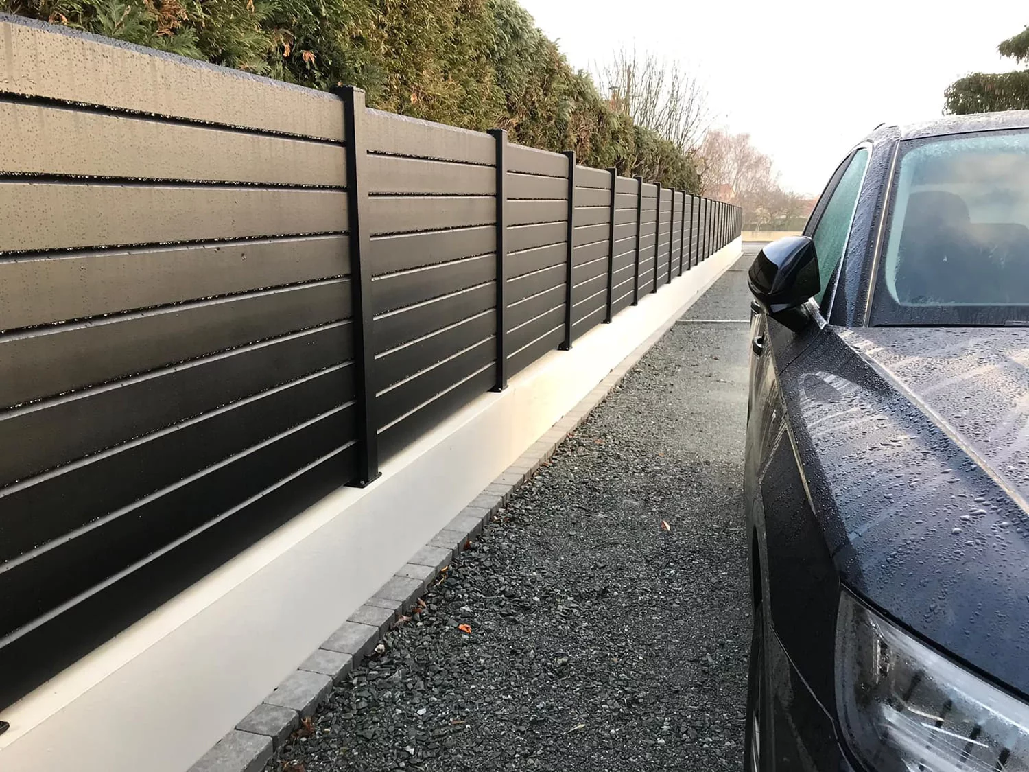 Clôture et claustras en aluminium